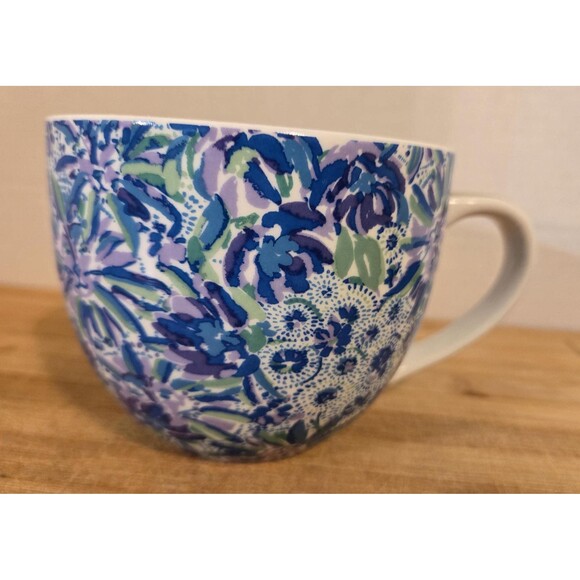 Lilly Pulitzer Coffee/Tea Mugs Multicolor green blue purple (set of 3) - Picture 4 of 10